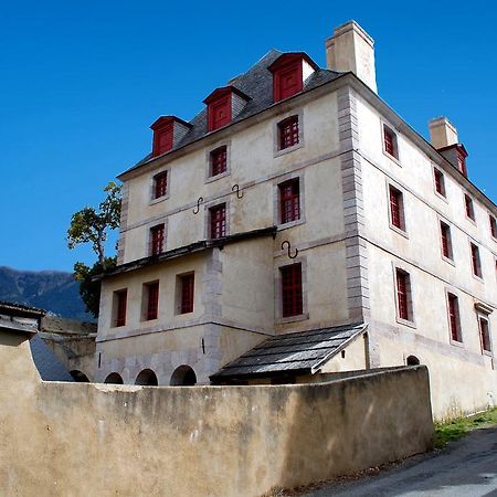 Le Pavillon Des Officiers Aparthotel Mont-Dauphin Buitenkant foto